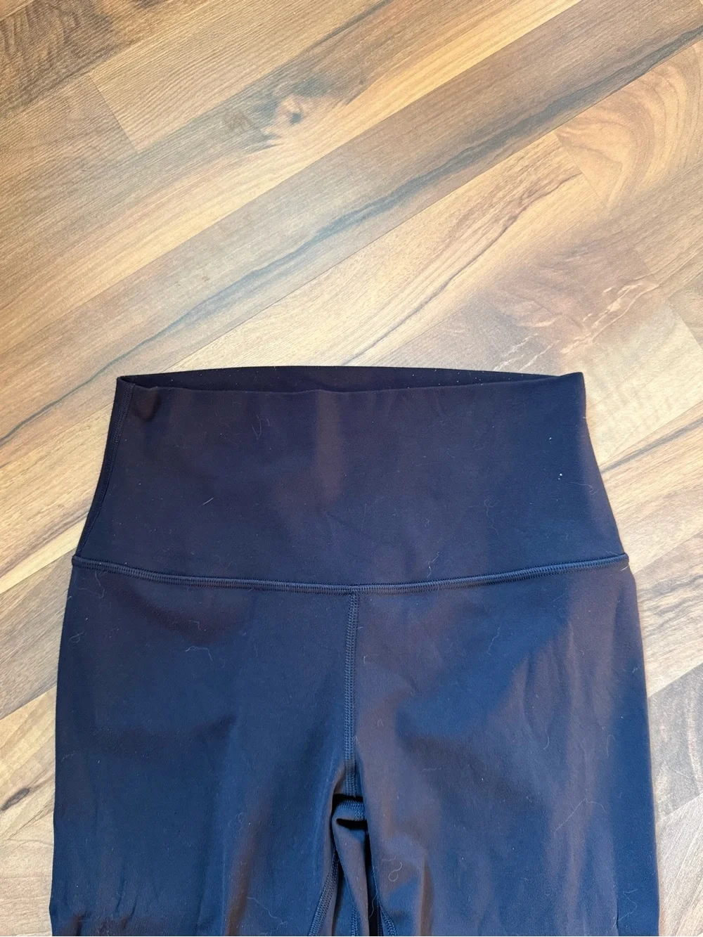 Lululemon High-Rise Leggings - Black - Size 6 square dot